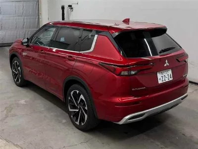 MITSUBISHI OUTLANDER PHEV