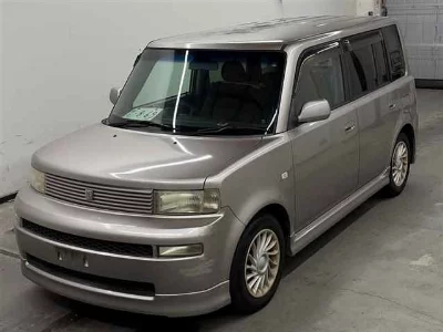 Toyota bB
