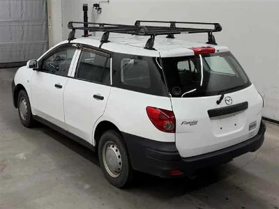 Mazda Familia