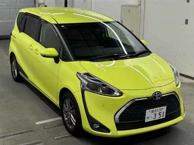Toyota Sienta