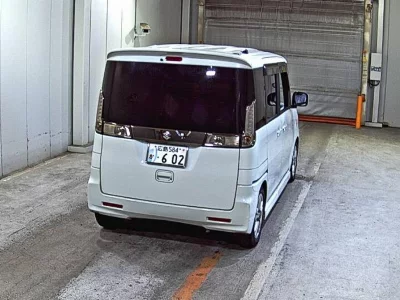 Suzuki Spacia Custom