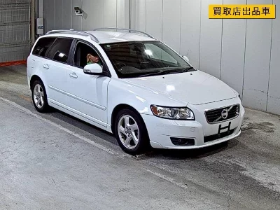 Volvo V50