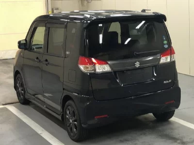 Suzuki Solio