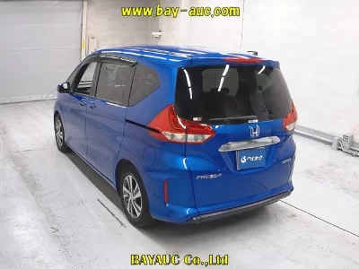 Honda FREED + HYBRID