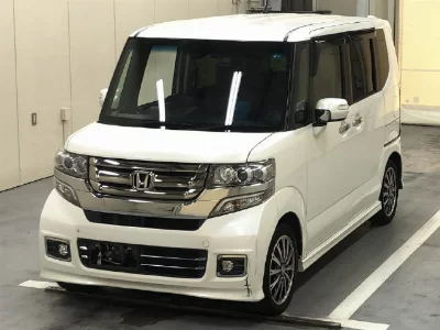 Honda N BOX CUSTOM