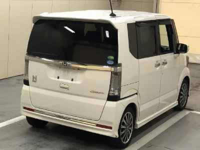 Honda N BOX CUSTOM