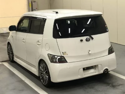 Toyota bB