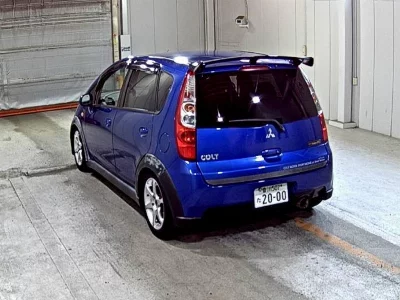 Mitsubishi Colt