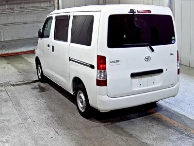 Toyota LiteAce Van