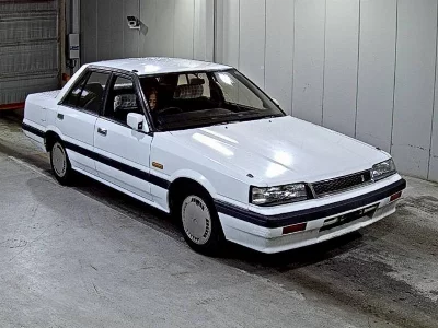 NISSAN SKYLINE