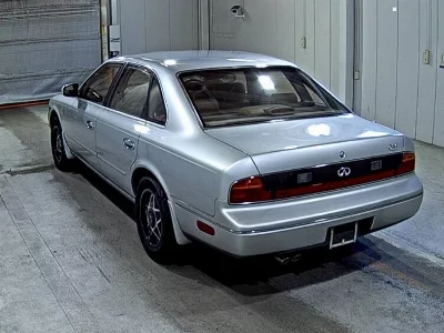 NISSAN INFINITI Q45