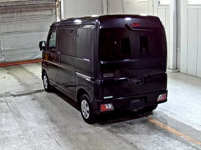Toyota Pixis Van