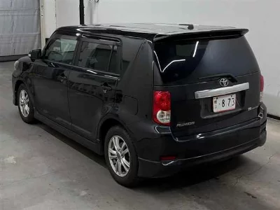 Toyota Corolla Rumion