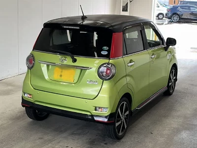 DAIHATSU CAST