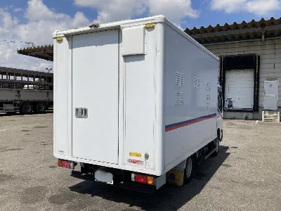 Nissan ATLAS