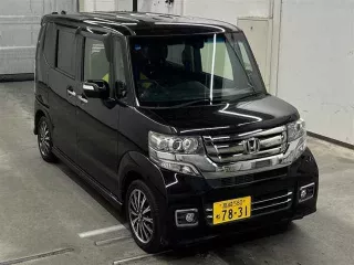 Honda N BOX CUSTOM