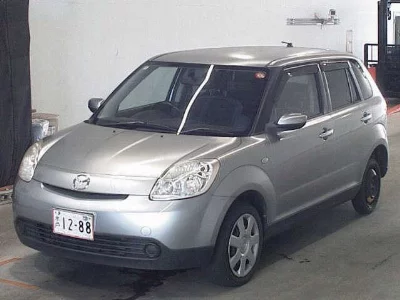 Mazda Verisa