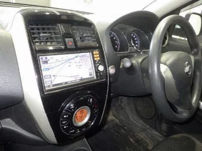 Nissan Tiida Latio