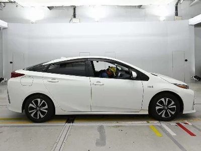 Toyota Prius PHV