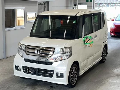 Honda N BOX CUSTOM