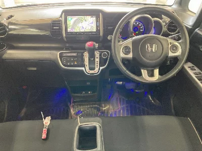 Honda N BOX CUSTOM