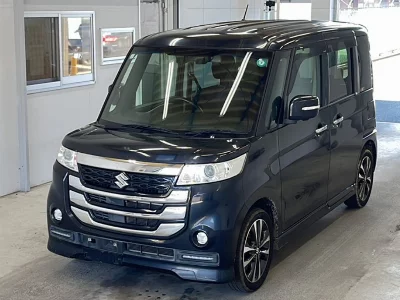 Suzuki Spacia Custom