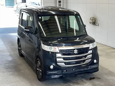 Suzuki Spacia Custom