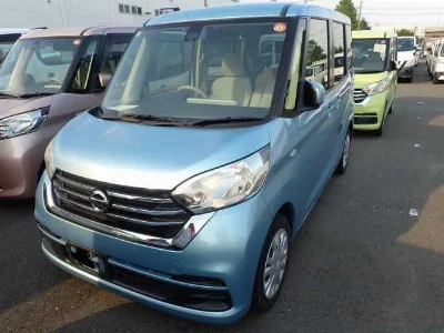 Nissan Dayz Roox