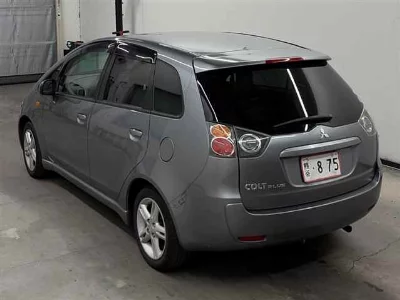 Mitsubishi Colt Plus