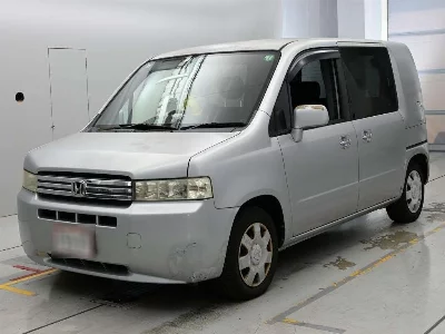 Honda Mobilio Spike