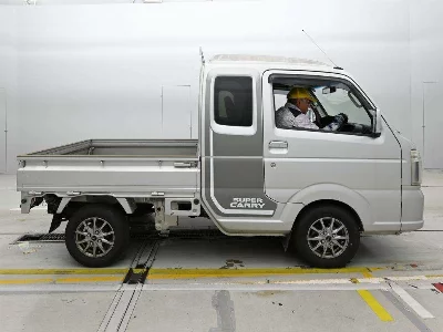 SUZUKI CARRY TRUCK
