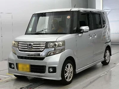 Honda N BOX CUSTOM