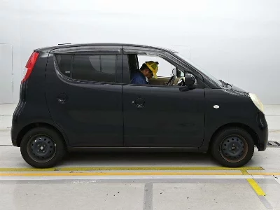 Suzuki MRWAGON