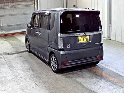 Honda N BOX CUSTOM