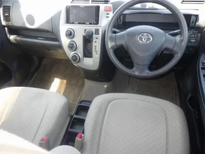 TOYOTA RACTIS