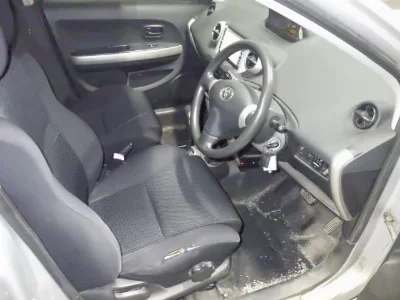 Toyota Ist