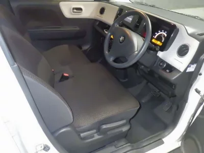 Suzuki MRWAGON