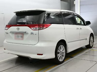 Toyota Estima Hybrid
