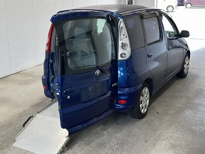 Toyota FUN CARGO