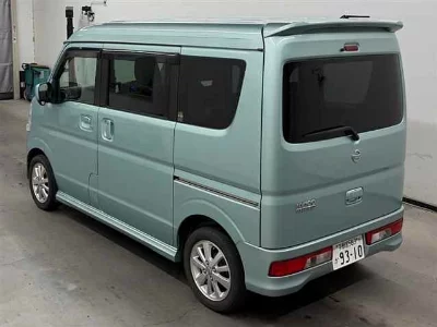 NISSAN NV100 CLIPPER RIO