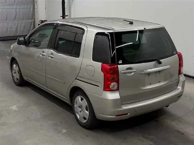 Toyota Raum