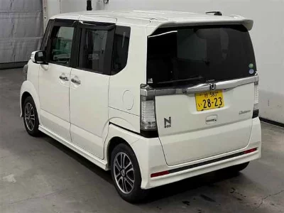 Honda N BOX CUSTOM