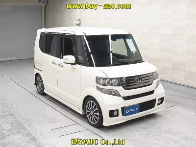 Honda N BOX CUSTOM