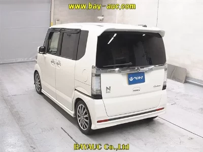 Honda N BOX CUSTOM