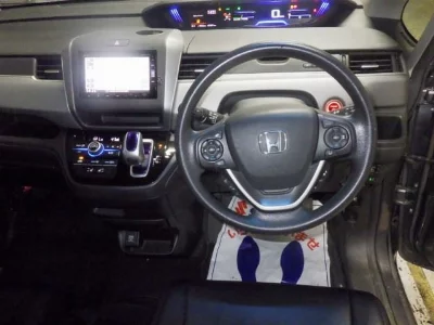 Honda FREED+