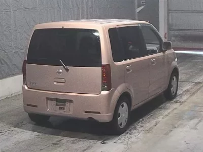 Nissan Otti