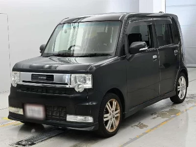 TOYOTA PIXIS SPACE