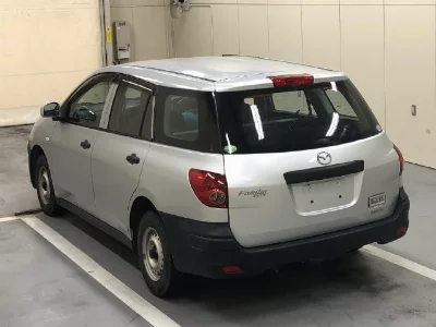 Mazda Familia