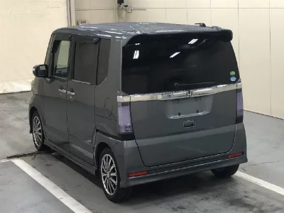 Honda N BOX CUSTOM