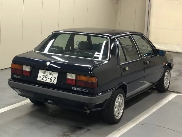 Lancia PRISMA  с аукциона в Японии